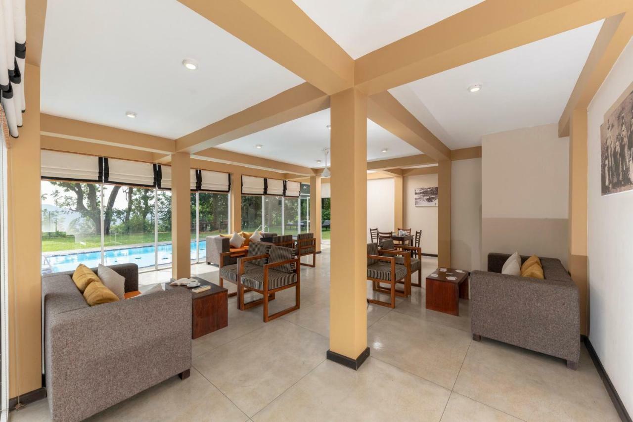 Melheim Kandy Villas Exterior photo