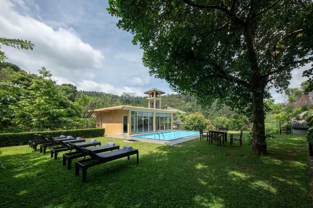 Melheim Kandy Villas Exterior photo